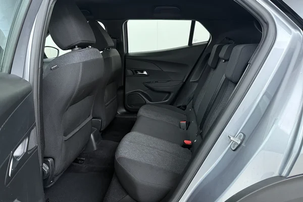 Peugeot 2008 (2025) — foto 17 van 18