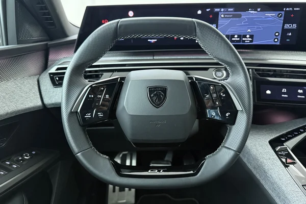 Peugeot 5008 (2025) — foto 2 van 21