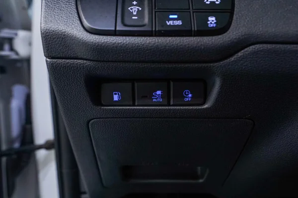 Hyundai Ioniq PHEV (2018) — foto 17 van 54