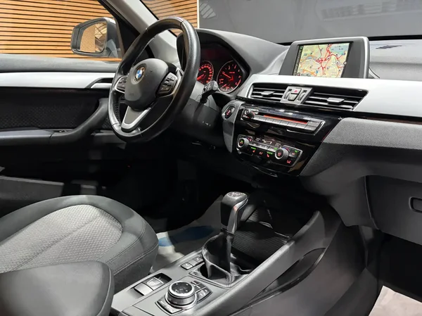 Bmw X1 (2017) — foto 9 van 26