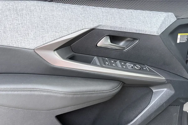 Peugeot 5008 (2025) — foto 8 van 20