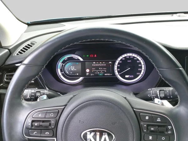 Kia Niro (2020) — foto 4 van 23