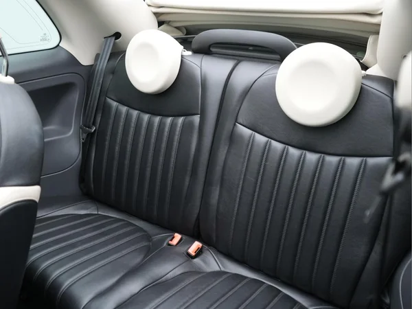 FIAT 500C (2015) — foto 6 van 21