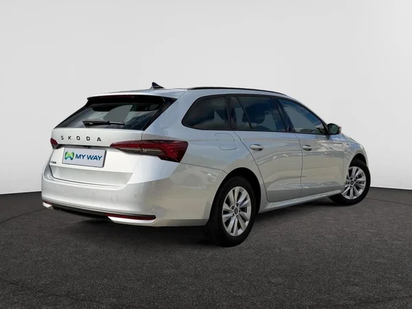 SKODA Octavia Combi (2025) — foto 23 van 24
