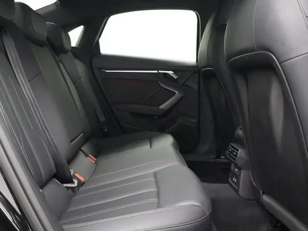 Audi A3 (2025) — foto 4 van 30
