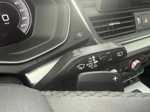 AUDI Q5 Dsl (2022) — foto 19 van 31