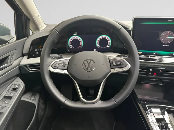 VOLKSWAGEN Golf VIII SW (2025) — foto 7 van 22