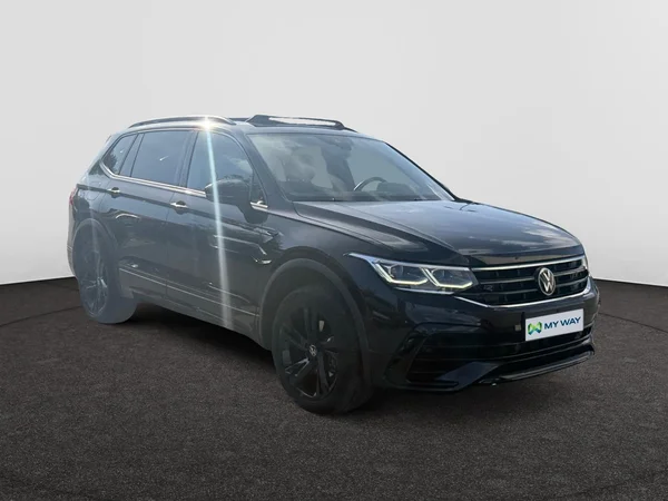 VOLKSWAGEN Tiguan Allspace (2023) — foto 16 van 21