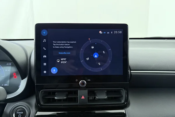 Toyota Yaris Cross Hybrid (HEV) (2025) — foto 3 van 17