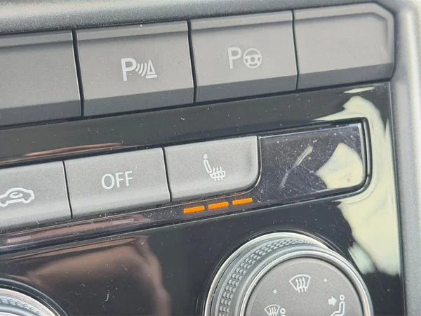VOLKSWAGEN T-Roc (2022) — foto 10 van 20
