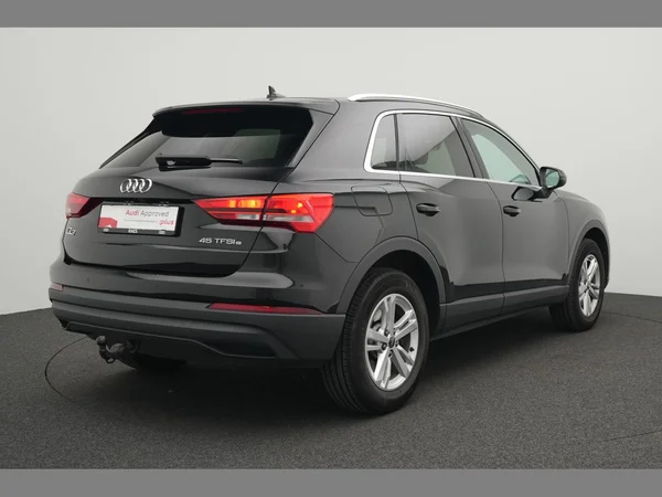 AUDI Q3 PHEV (2022) — foto 30 van 34