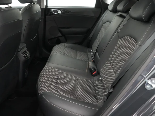 Kia Ceed (2024) — foto 2 van 19