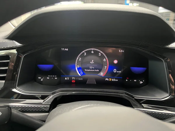 VOLKSWAGEN Polo (2023) — foto 6 van 23