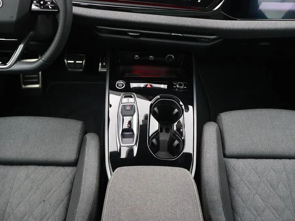 AUDI A5 Avant (2026) — foto 7 van 33
