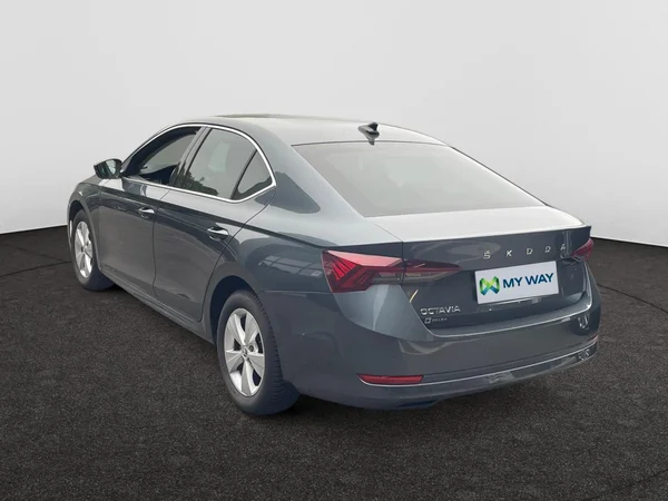 SKODA Octavia (2022) — foto 12 van 21