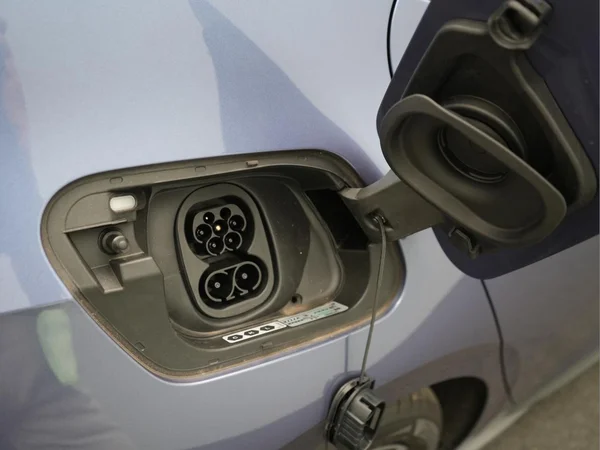 VOLKSWAGEN ID.3 Neo (2026) — foto 8 van 35