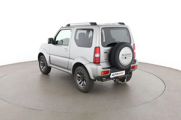 Suzuki Jimny (2015) — foto 10 van 16
