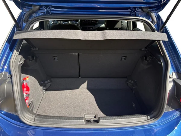 VOLKSWAGEN Polo (2024) — foto 15 van 24