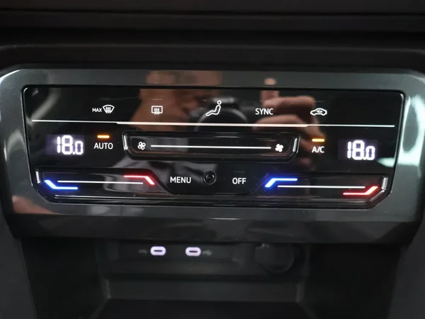 Volkswagen Tiguan (2022) — foto 22 van 29