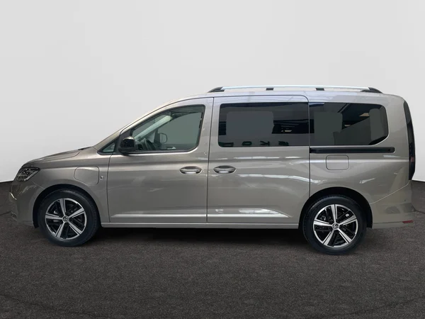 VOLKSWAGEN Caddy Maxi eHybrid (2026) — foto 8 van 13