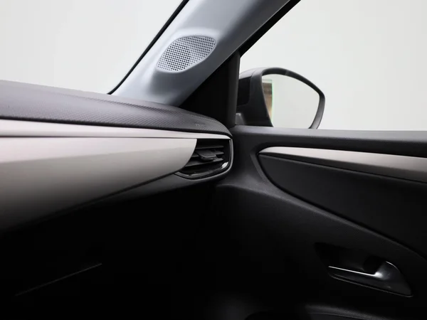 Opel Corsa (2023) — foto 22 van 37