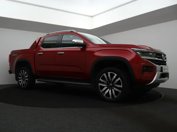 VOLKSWAGEN Amarok Double Cab Dsl (2026) — foto 12 van 27