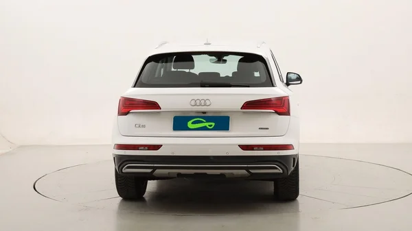 Audi Q5 (2021) — foto 26 van 31