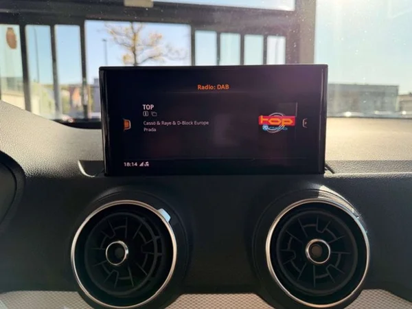 Audi Q2 (2022) — foto 13 van 22