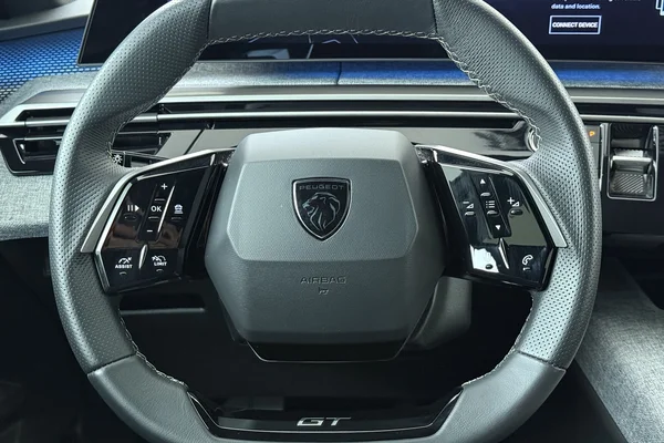 Peugeot 3008 (2025) — foto 2 van 18