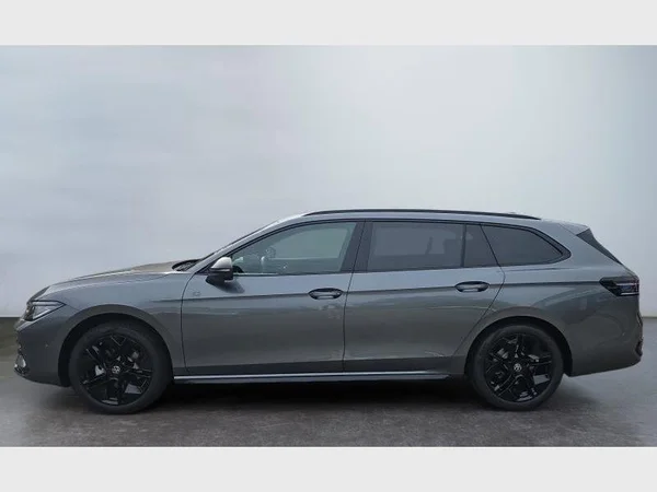 VOLKSWAGEN Passat SW (2026) — foto 18 van 24