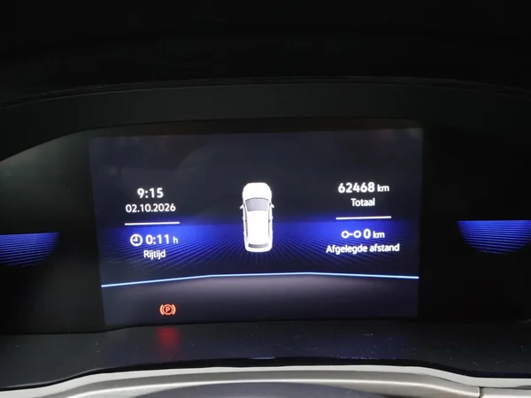 Volkswagen Touran (2022) — foto 6 van 29