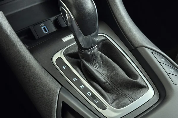 Ford Mondeo Clipper Hybrid (2020) — foto 11 van 36