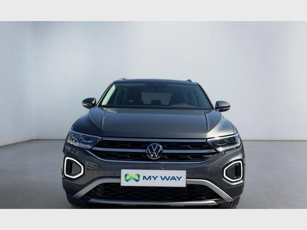 Volkswagen T-Roc (2023) — foto 23 van 29