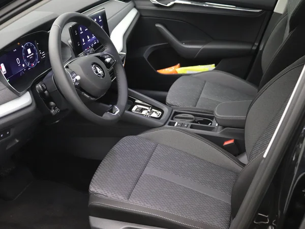 SKODA Octavia Combi (2024) — foto 16 van 24