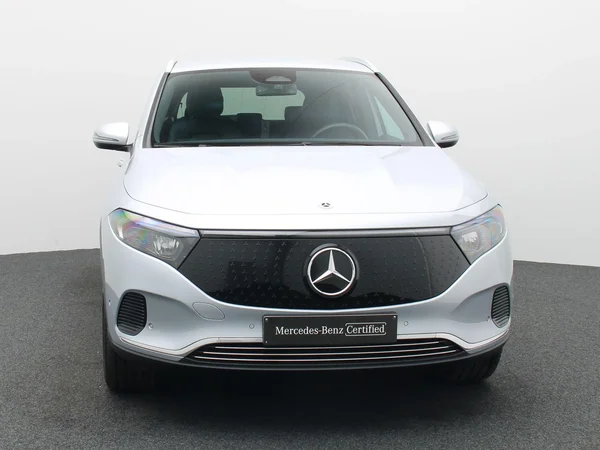 Mercedes-Benz EQA (2024) — foto 19 van 25