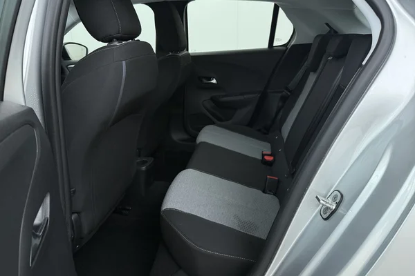 Opel Corsa (2024) — foto 15 van 16