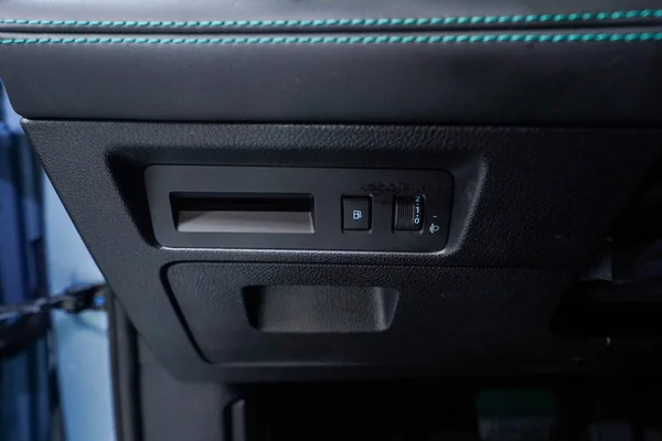 BYD Seal U PHEV (2024) — foto 16 van 45