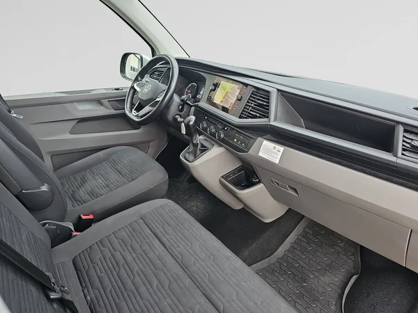 VOLKSWAGEN Transp T6.1 1200 Caravelle Lwb (2022) — foto 38 van 51