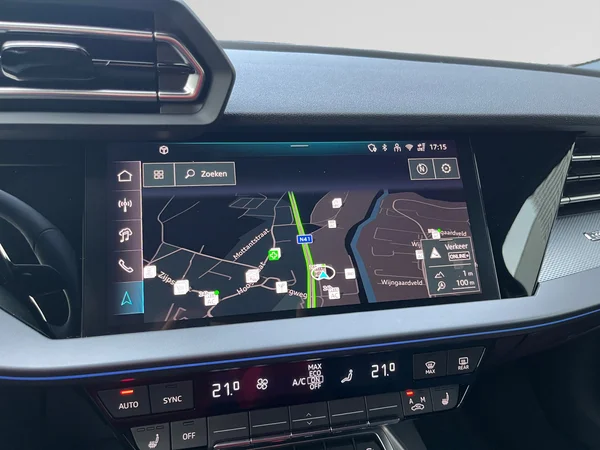AUDI A3 Sportback PHEV (2025) — foto 23 van 24