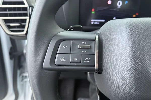 Citroen C4 (2025) — foto 6 van 16
