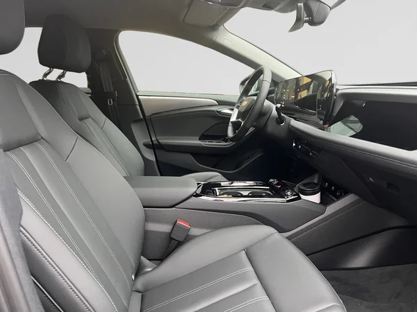 AUDI A6 Avant e-tron (2026) — foto 3 van 24