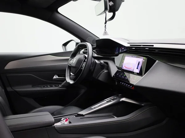Peugeot 408 (2023) — foto 30 van 47