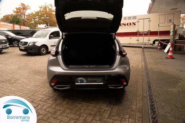 Peugeot 308 (2023) — foto 42 van 60