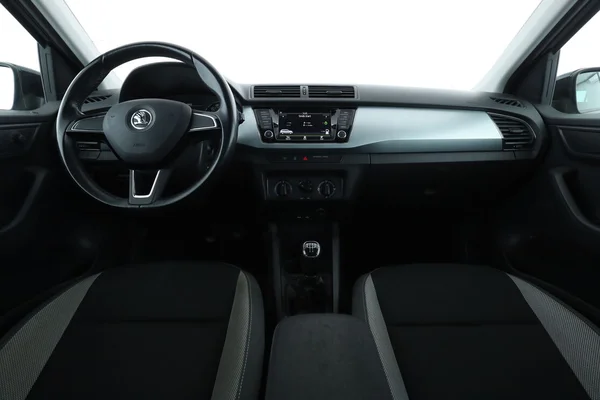 Skoda Fabia (2017) — foto 3 van 16