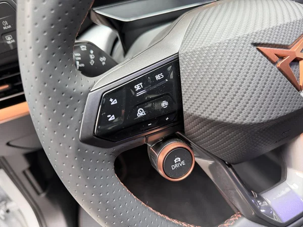 CUPRA Born (2026) — foto 6 van 24