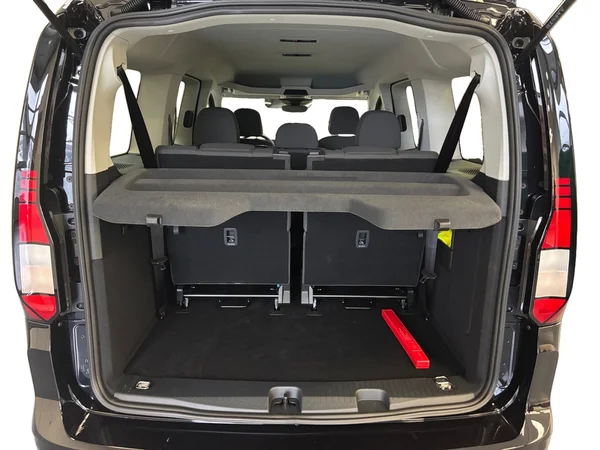 VOLKSWAGEN Caddy Maxi (2026) — foto 6 van 20