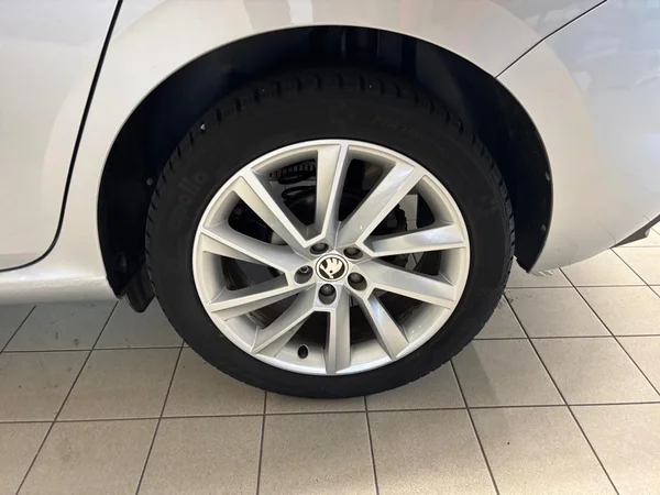 SKODA Scala (2022) — foto 13 van 20