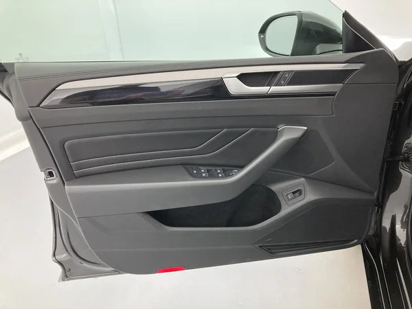 VOLKSWAGEN Arteon Shooting Brake (2023) — foto 13 van 36