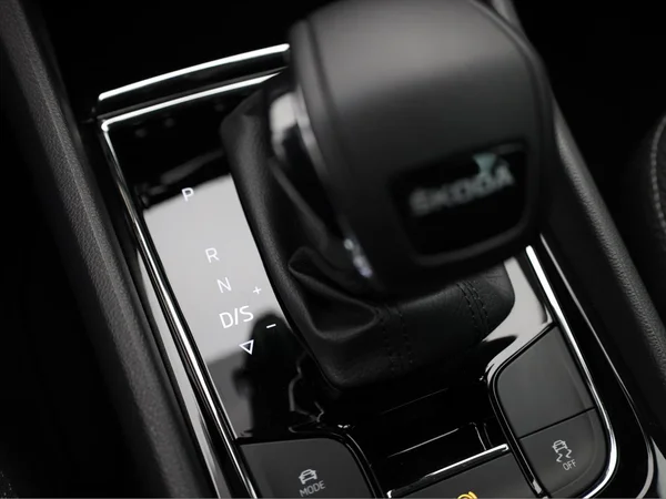 SKODA Kodiaq (2024) — foto 9 van 22