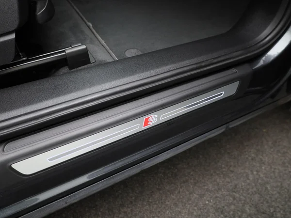 Audi Q5 (2023) — foto 31 van 44